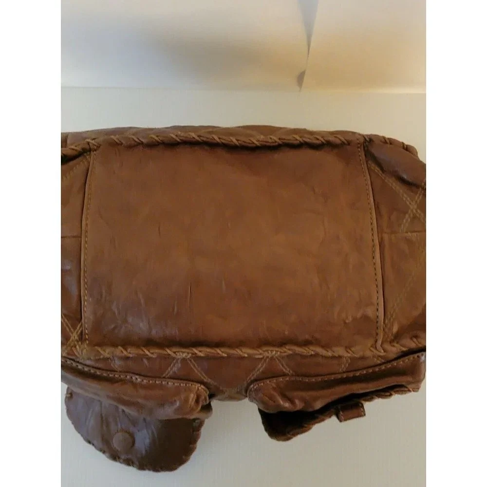 Isabella Fiore Twist Sis Skylar Leather Bag In Chocolate Brown